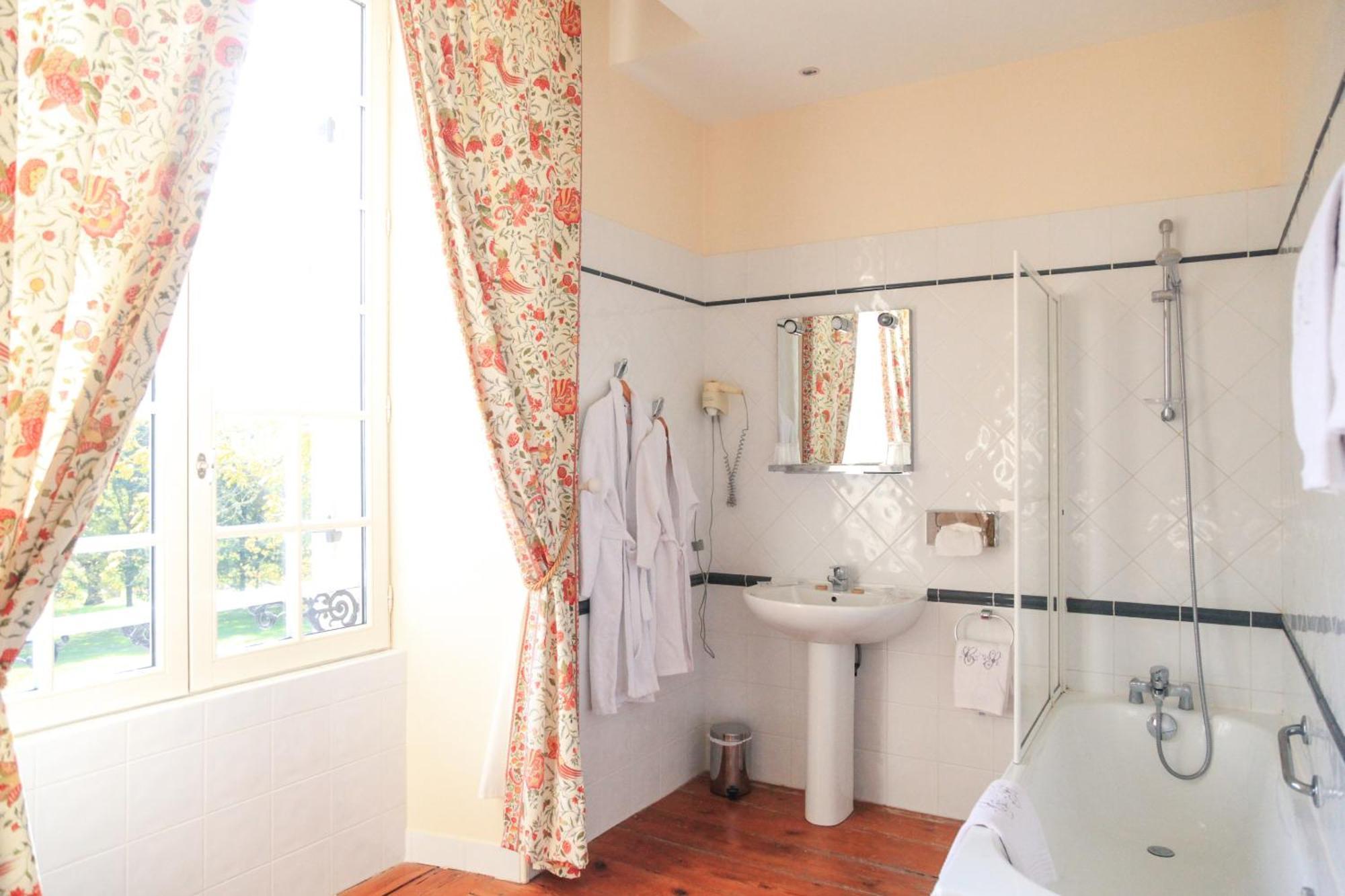 Chateau Senailhac Tresses Ngoại thất bức ảnh
